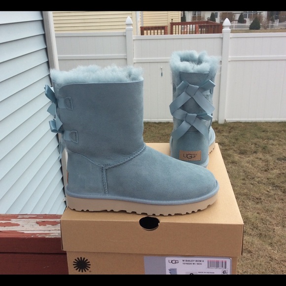 UGG Shoes - UGG BAILEY BOW II